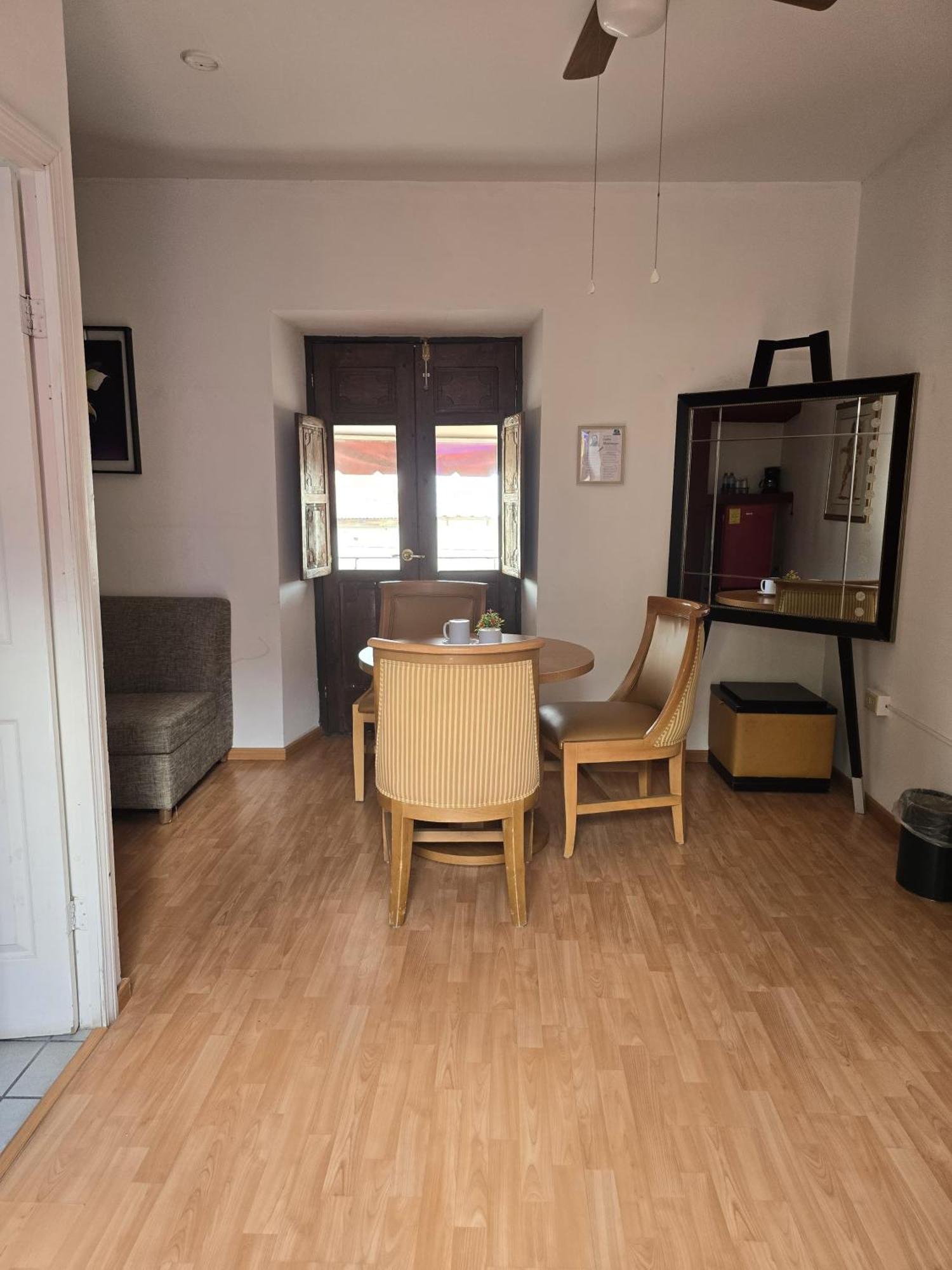 Hotel Boutique El Viejo Mundo Hidalgo del Parral Zewnętrze zdjęcie
